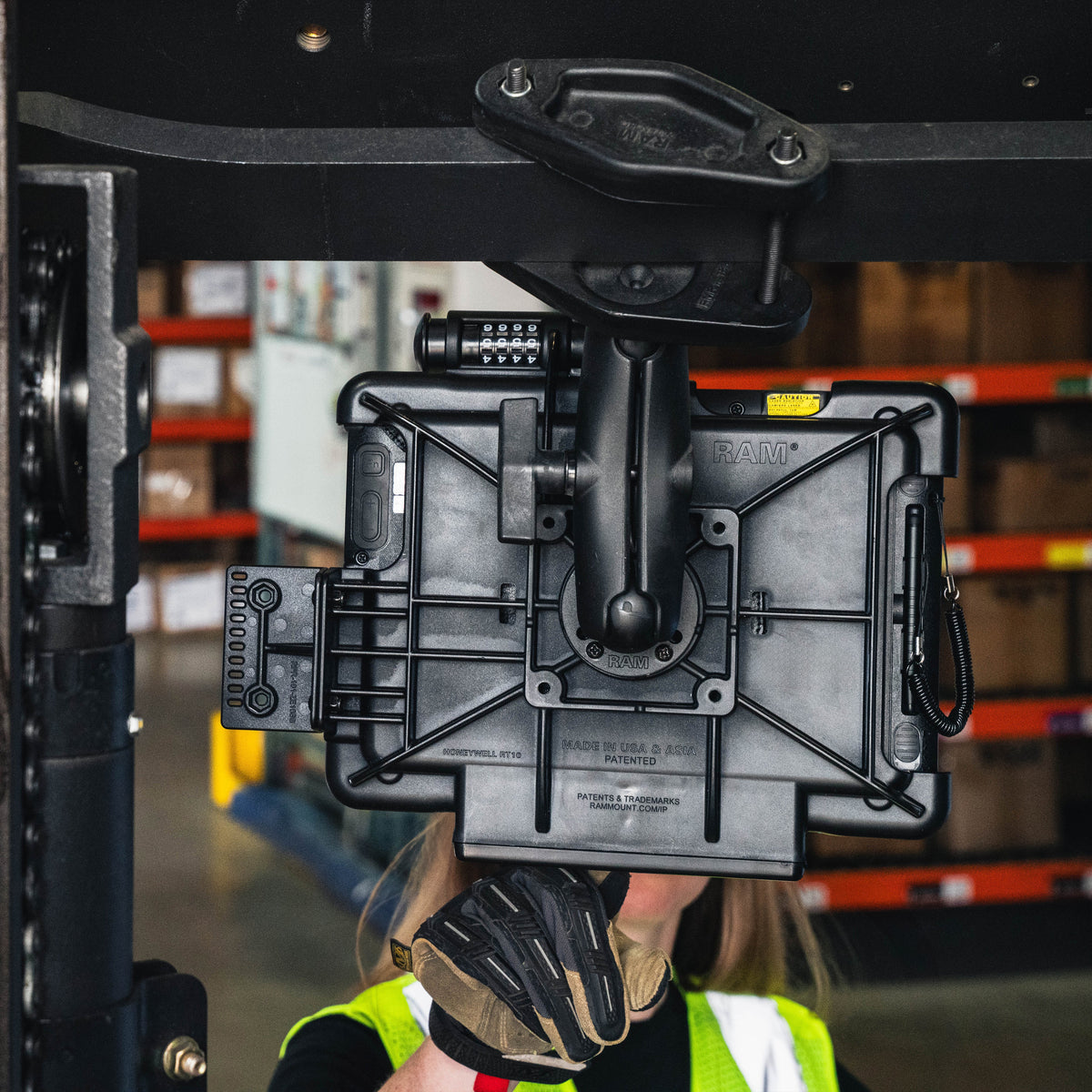 RAM Mounts 4" square post clamp mount with round AMPS plate for forklifts – alternative view